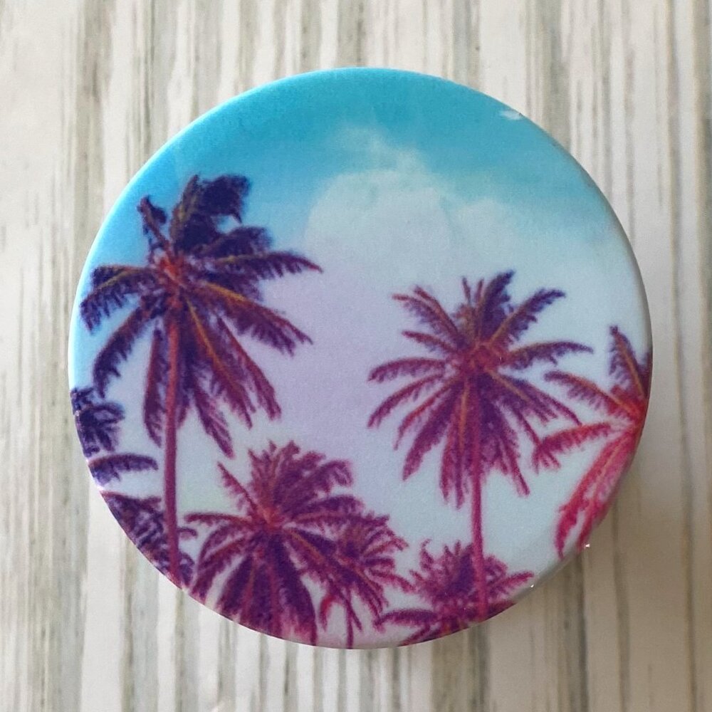 BUNDLE 10/$5   Cell Phone Grip Holder Palm Trees